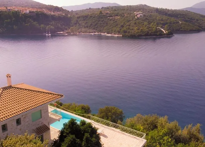 Meganisi Blue Spartokhórion